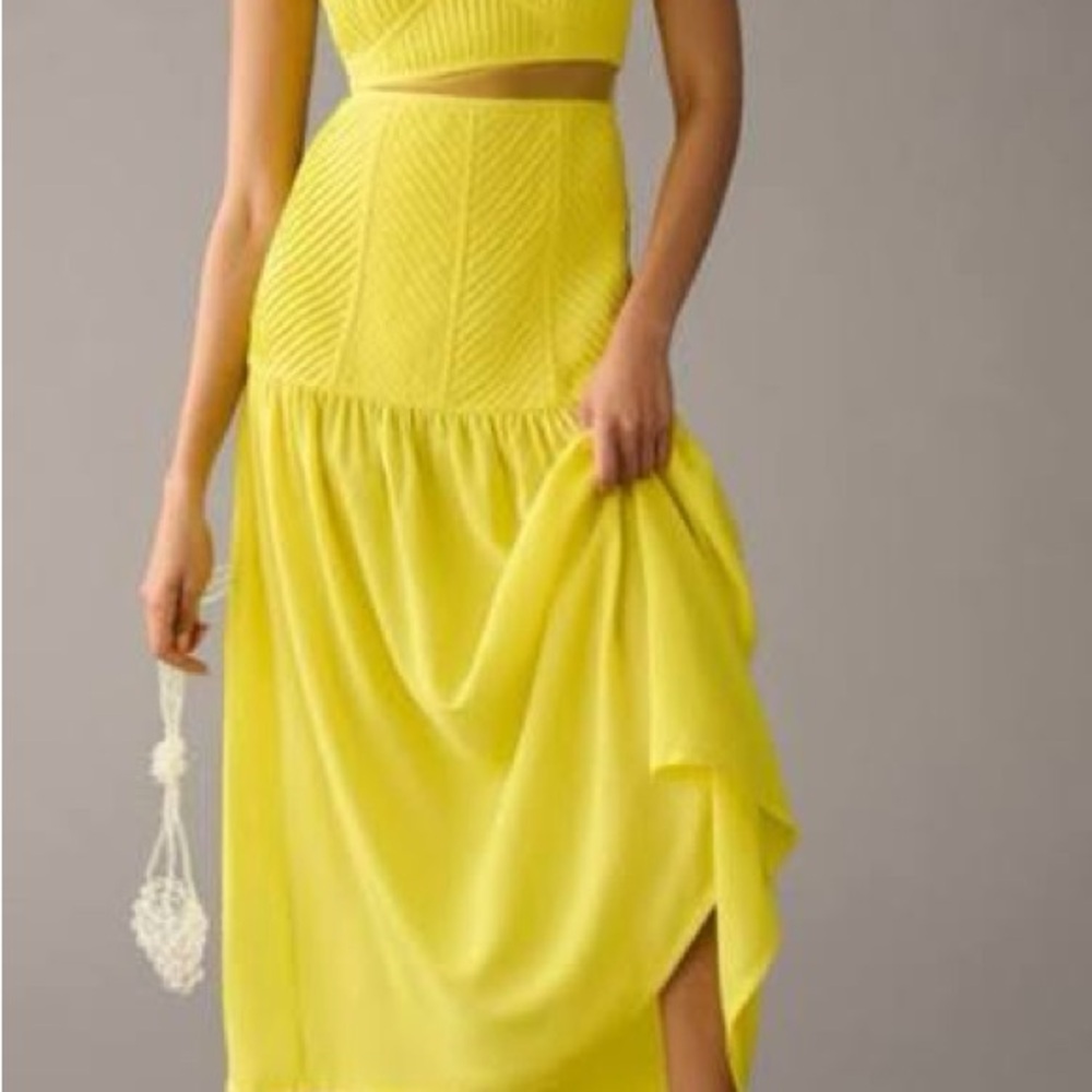 Women’s Yellow Maxi Dress - Elegant Summer Style